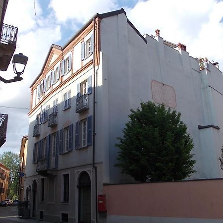 Palazzo Finati Acomodação com café da manhã Alba  Exterior foto