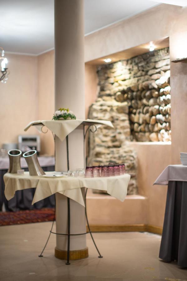 Palazzo Finati Acomodação com café da manhã Alba  Exterior foto