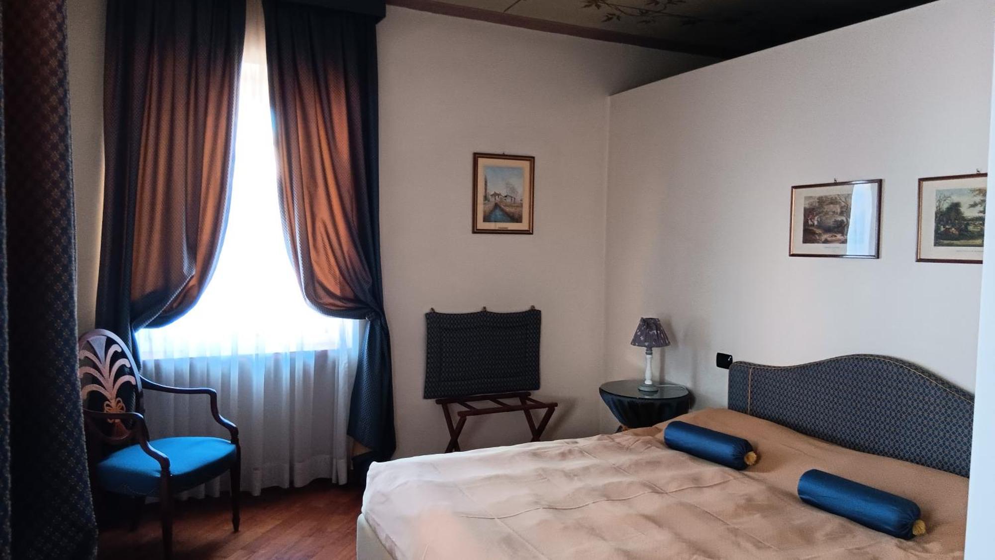Palazzo Finati Acomodação com café da manhã Alba  Exterior foto